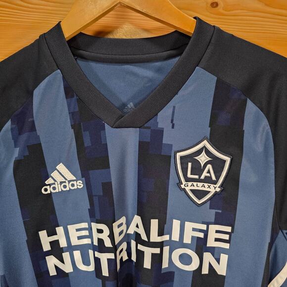 Adidas LA Galaxy 2019/20 Away Authentic Jersey Size Medium - Picture 2 of 11